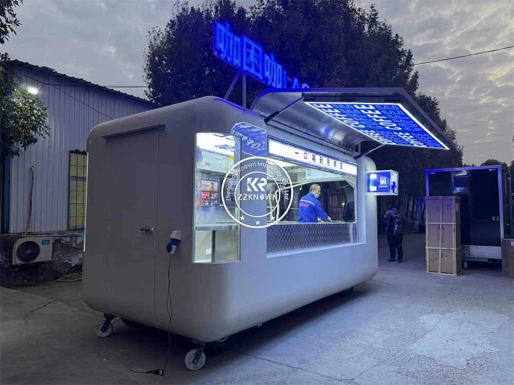 Yiyecek Kamyonu Çok Amaçlı Tam - Food Truck With Snacks incelemesi ve fiyatı